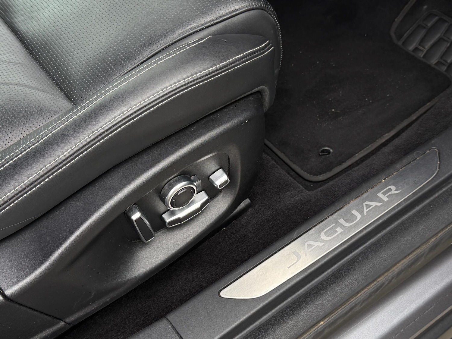 Used Jaguar I-Pace 2020 for sale - 76646304: Photo 38