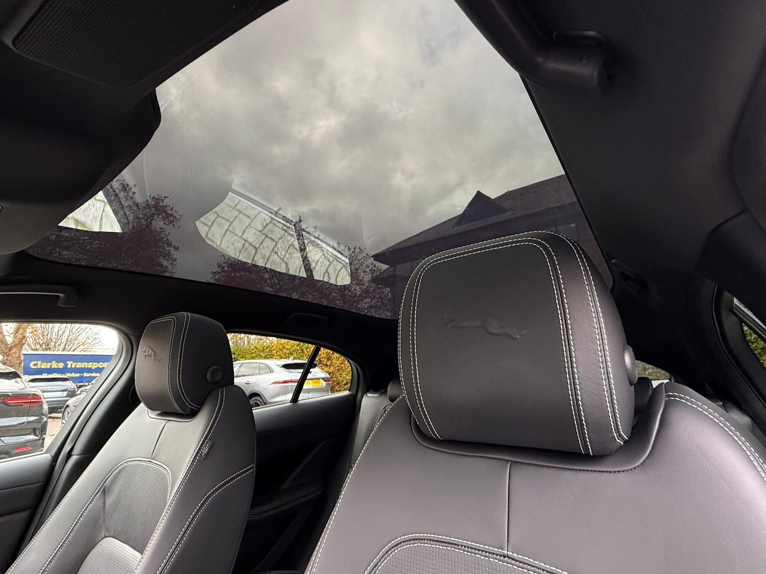 Used Jaguar I-Pace 2020 for sale - 76646304: Photo 4