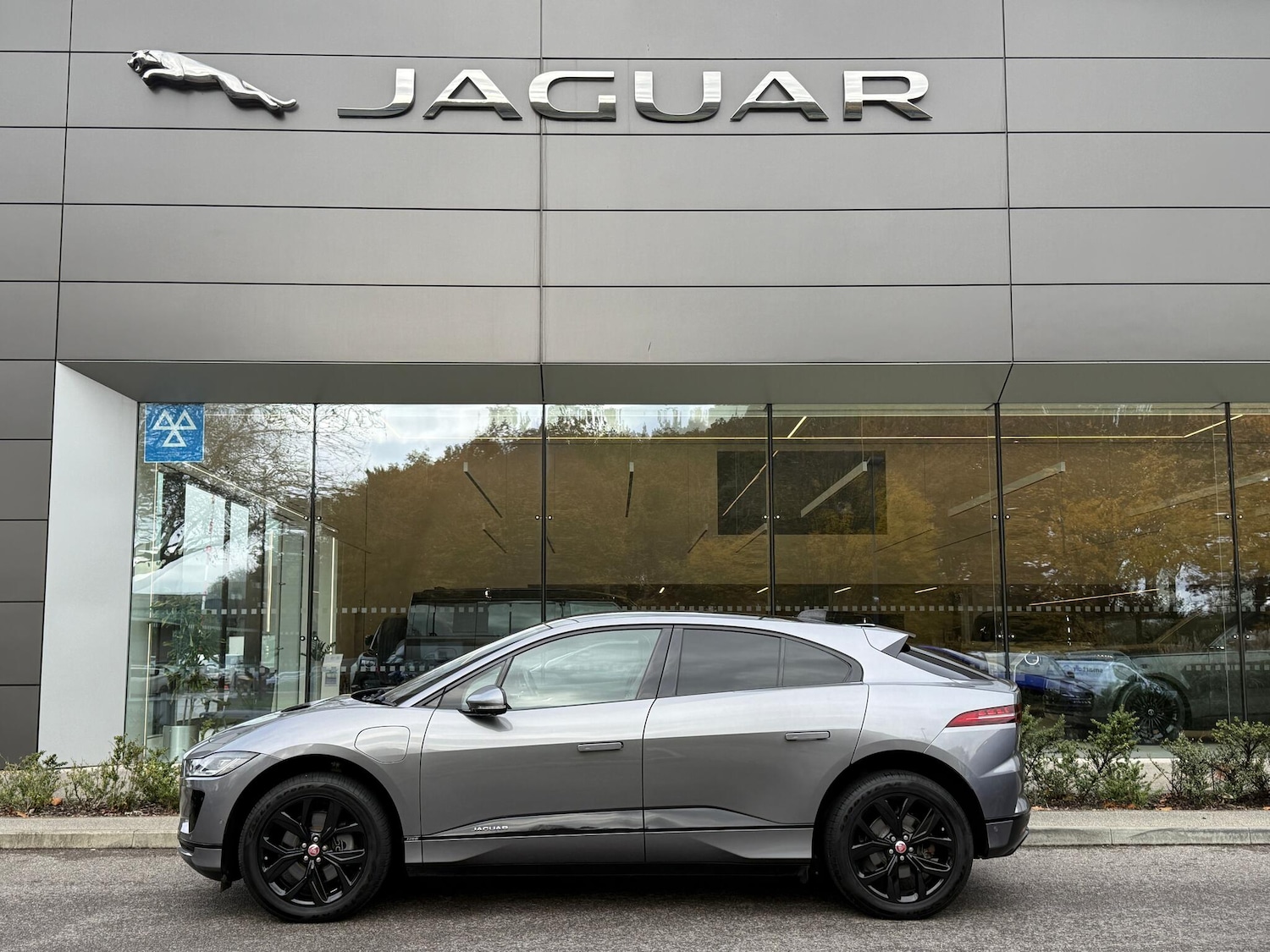 Used Jaguar I-Pace 2020 for sale - 76646304: Photo 8