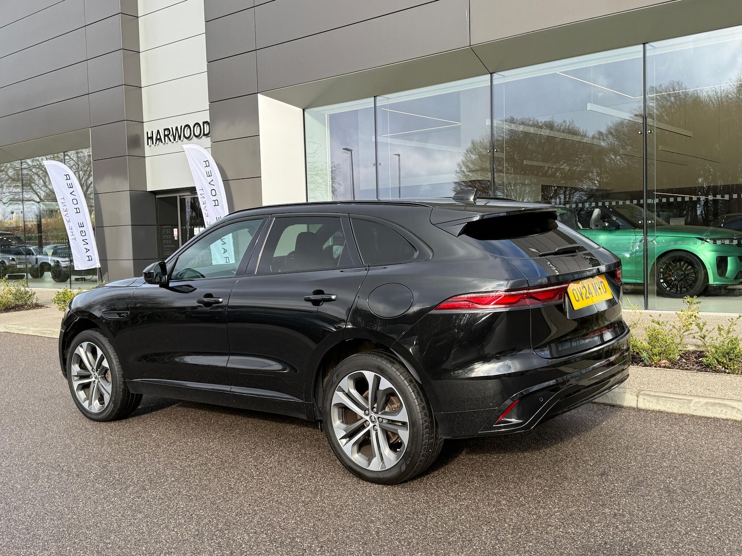 Used Jaguar F-Pace 2024 for sale - 77496212: Photo 14