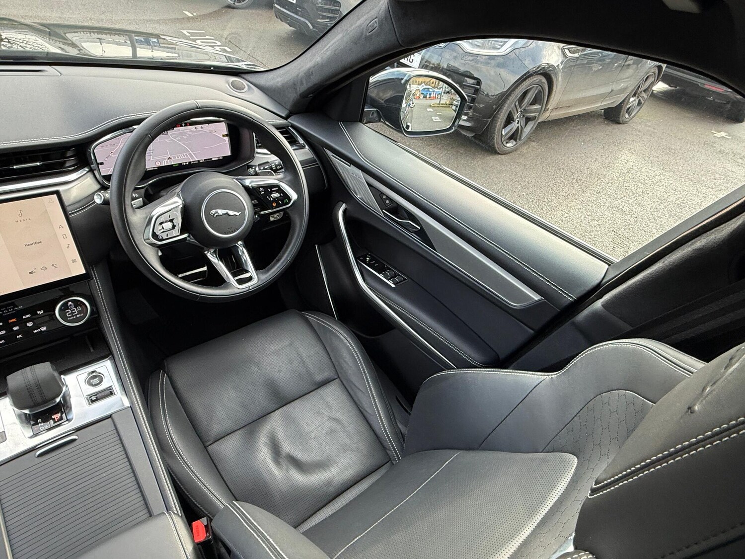 Used Jaguar F-Pace 2024 for sale - 77496212: Photo 21