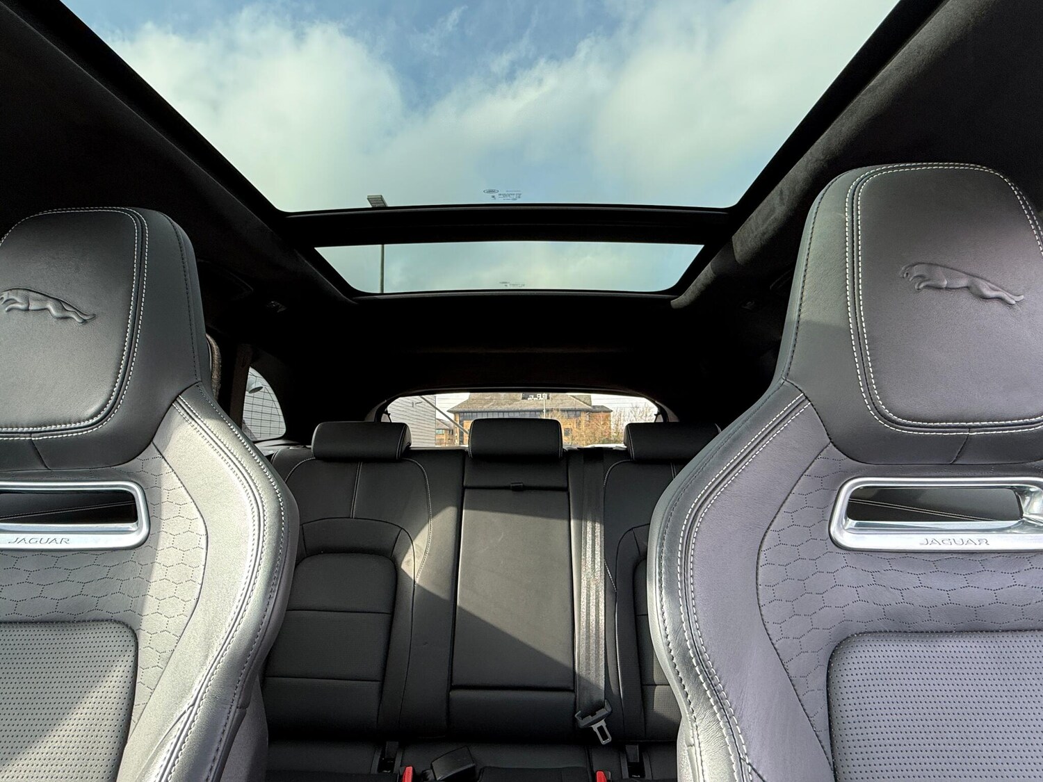 Used Jaguar F-Pace 2024 for sale - 77496212: Photo 26