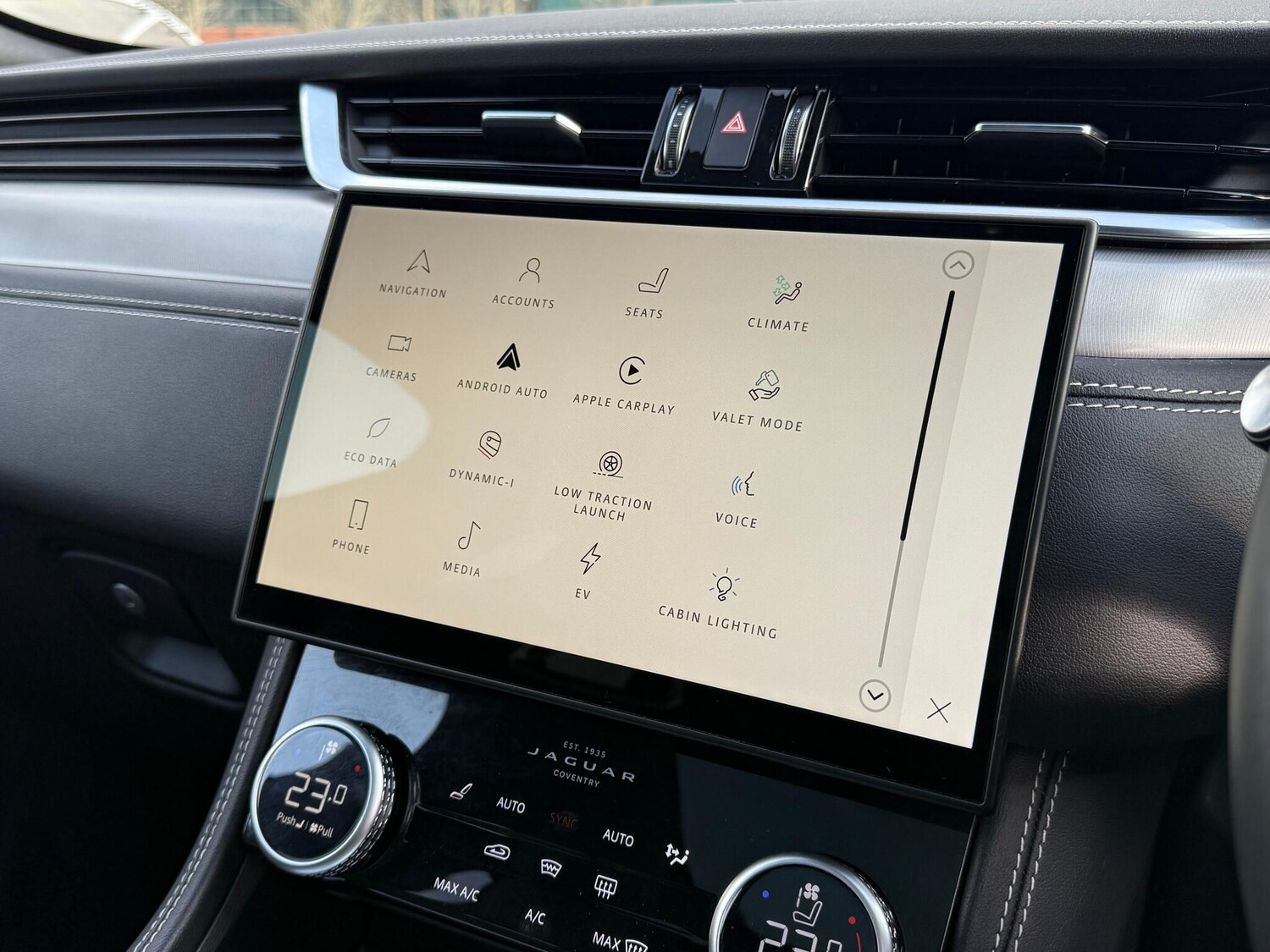 Used Jaguar F-Pace 2024 for sale - 77496212: Photo 36