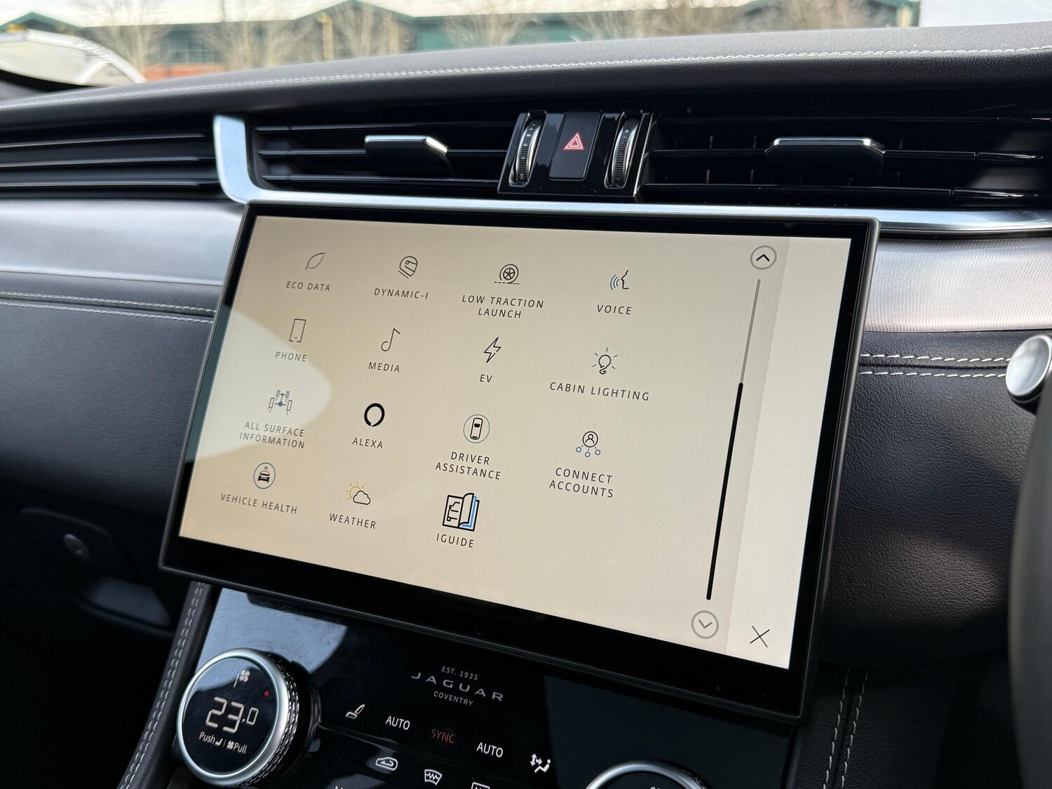 Used Jaguar F-Pace 2024 for sale - 77496212: Photo 37