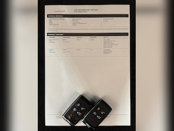 Used Jaguar F-Pace 2023 for sale - 77016092: Photo