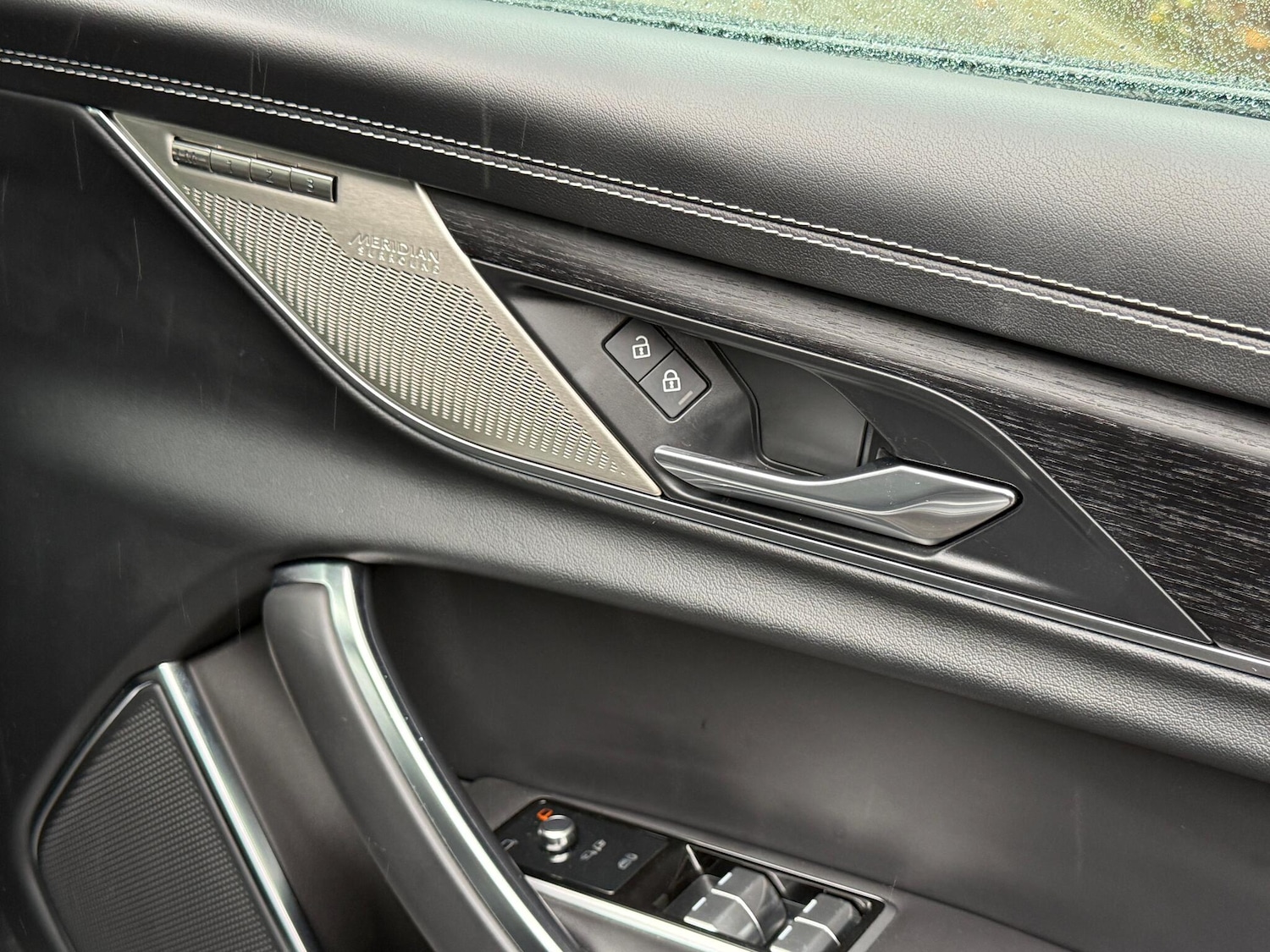 Used Jaguar XF 2023 for sale - 76189136: Photo 23