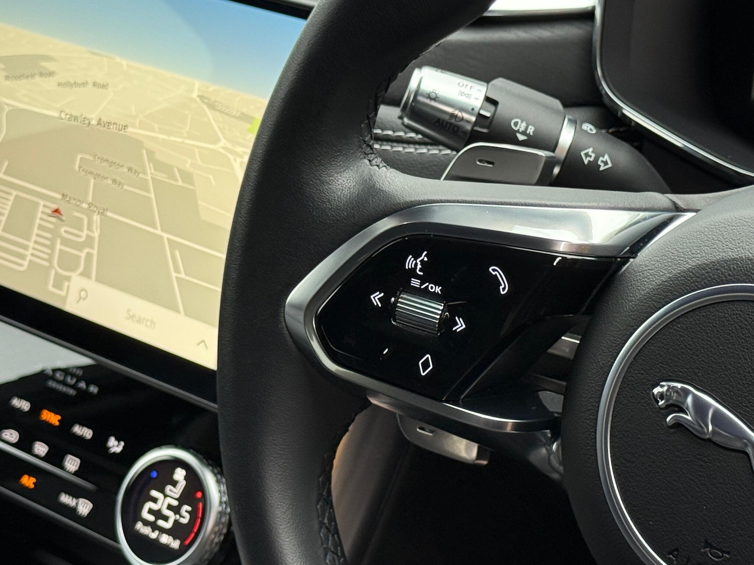 Used Jaguar XF 2023 for sale - 76189136: Photo 42