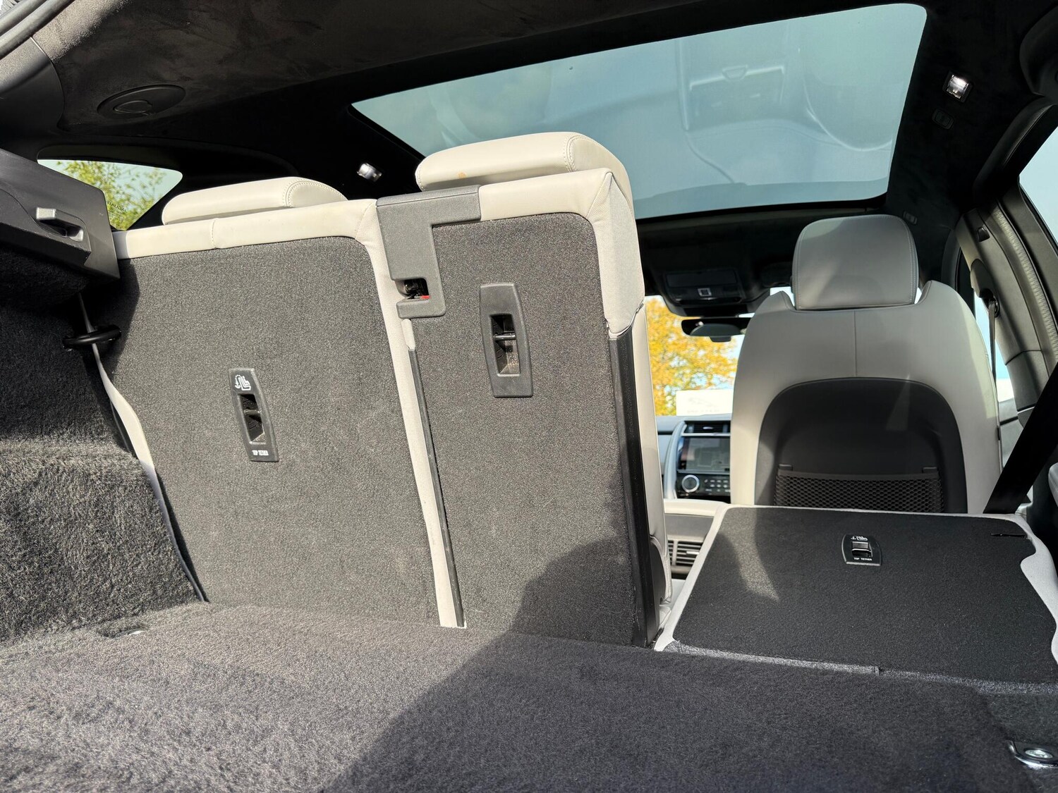 Used Jaguar E-Pace 2022 for sale - 76786814: Photo 40