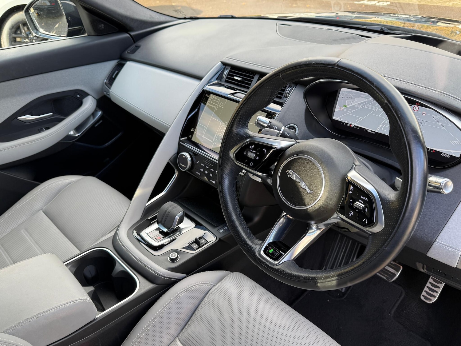 Used Jaguar E-Pace 2022 for sale - 76786814: Photo 47