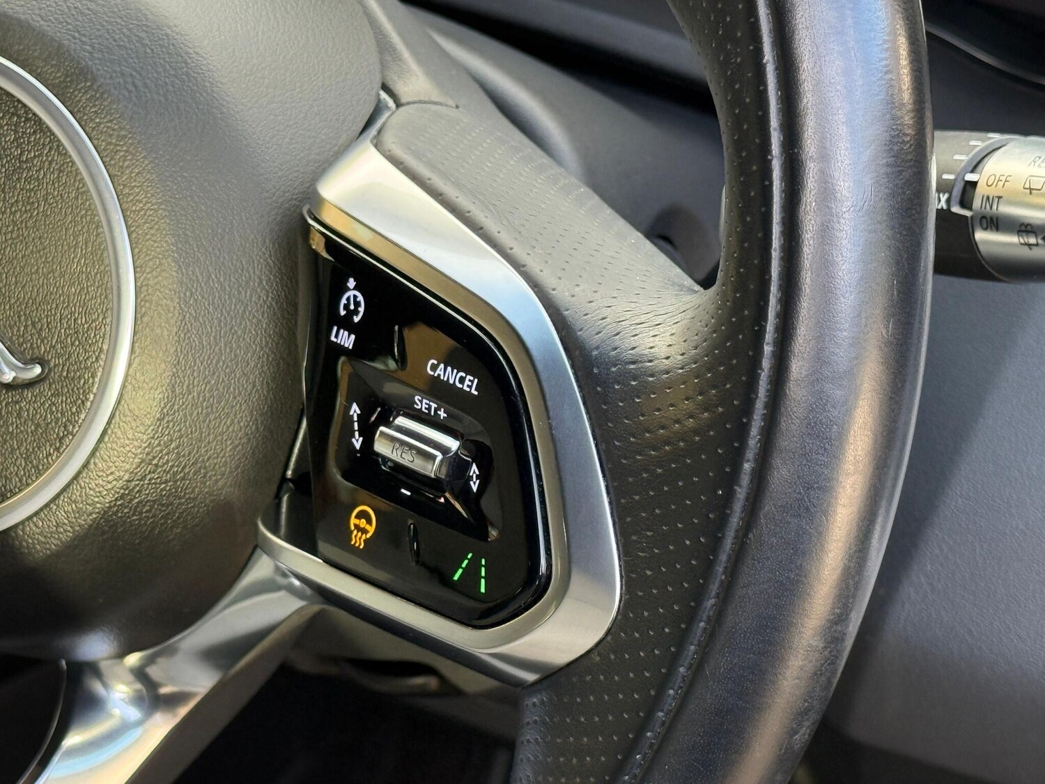 Used Jaguar E-Pace 2022 for sale - 76786814: Photo 51