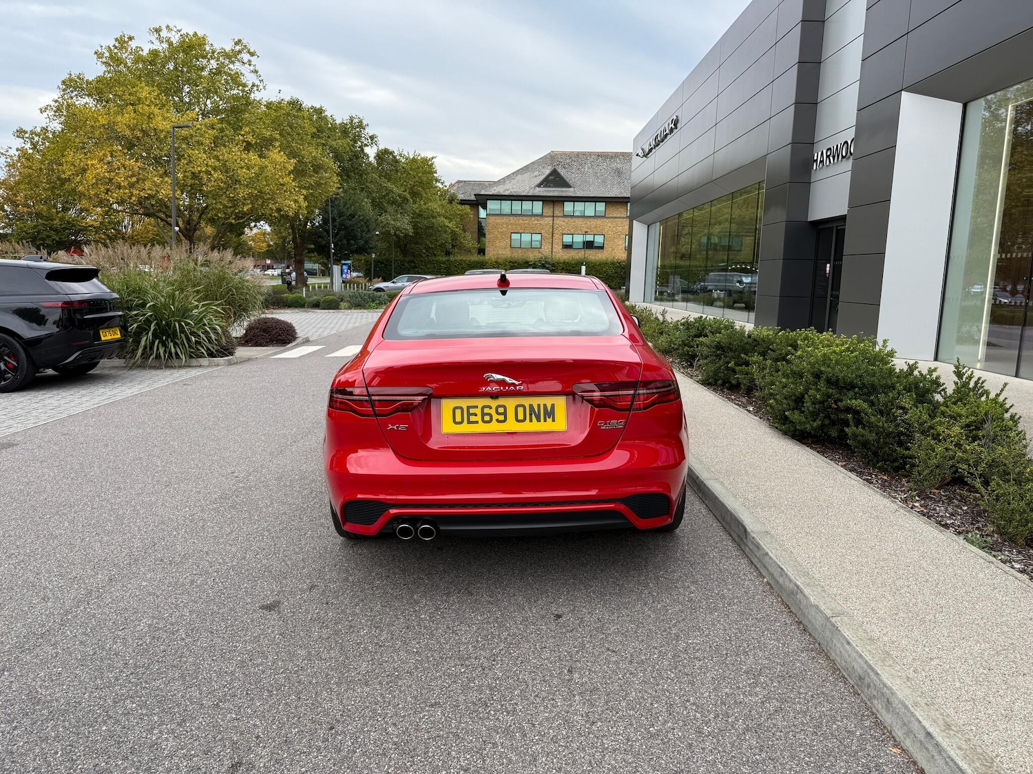Used Jaguar XE 2019 for sale - 76158581: Photo 13