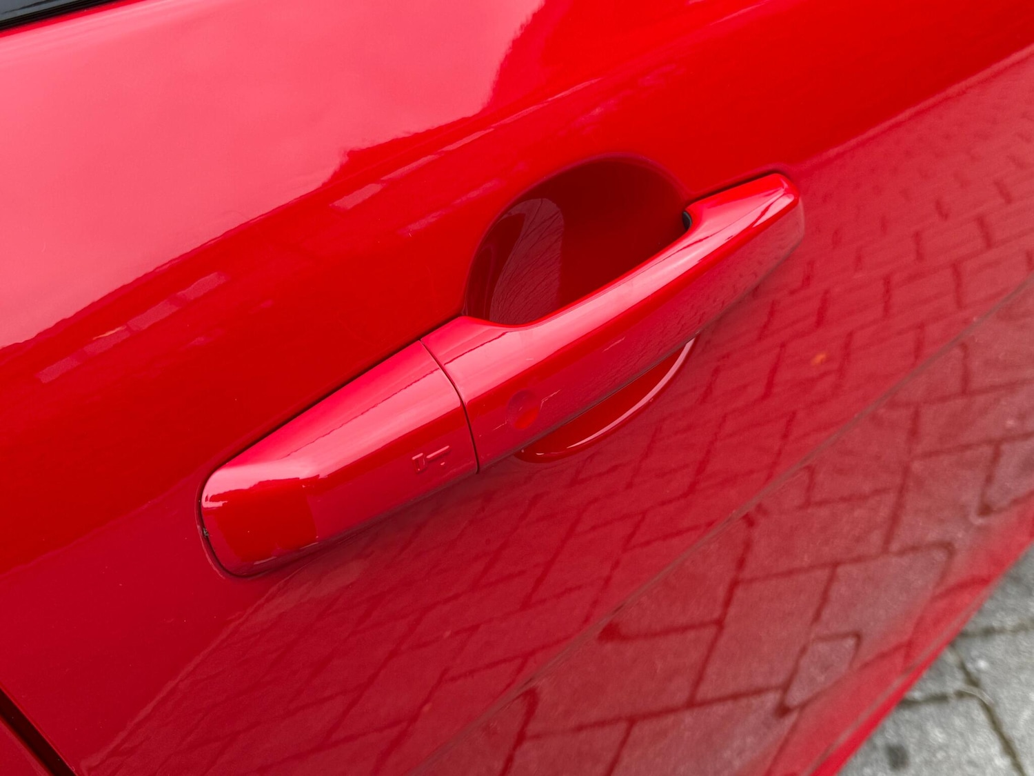 Used Jaguar XE 2019 for sale - 76158581: Photo 19