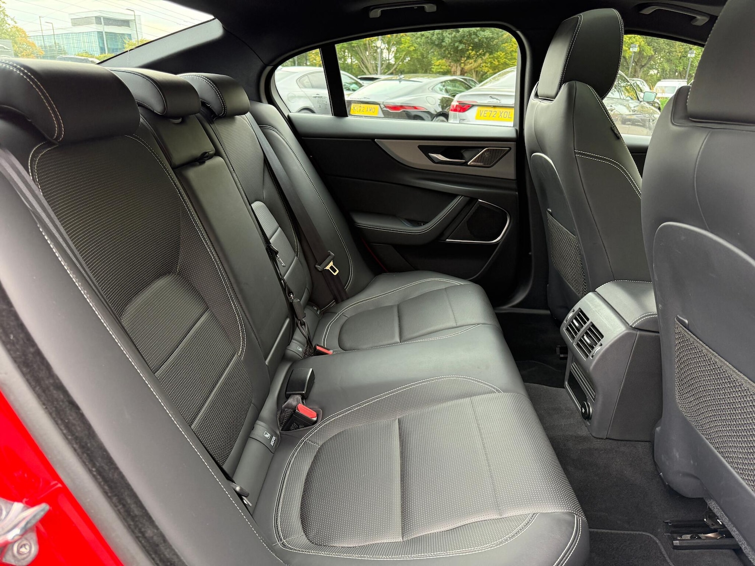 Used Jaguar XE 2019 for sale - 76158581: Photo 28
