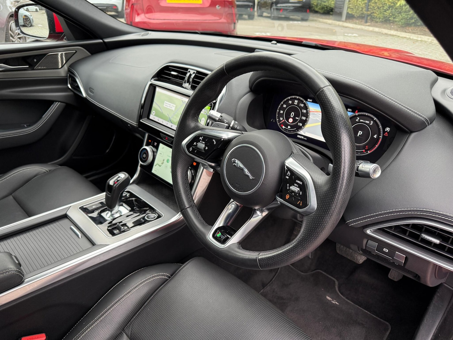 Used Jaguar XE 2019 for sale - 76158581: Photo 34