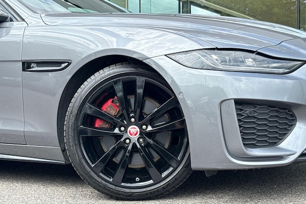 Used Jaguar XE 2021 for sale - 75401468: Photo 10