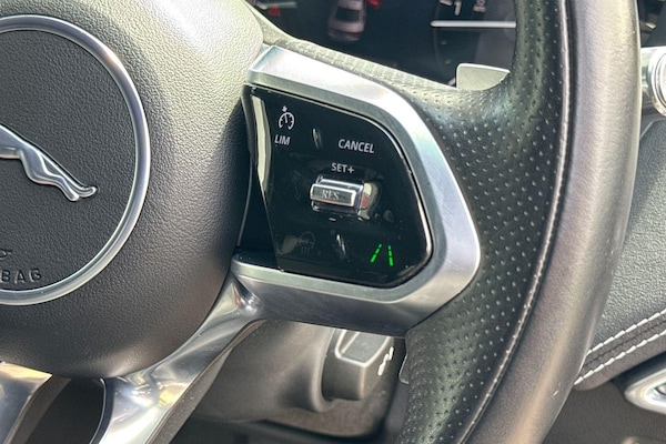 Used Jaguar XE 2021 for sale - 75401468: Photo 48