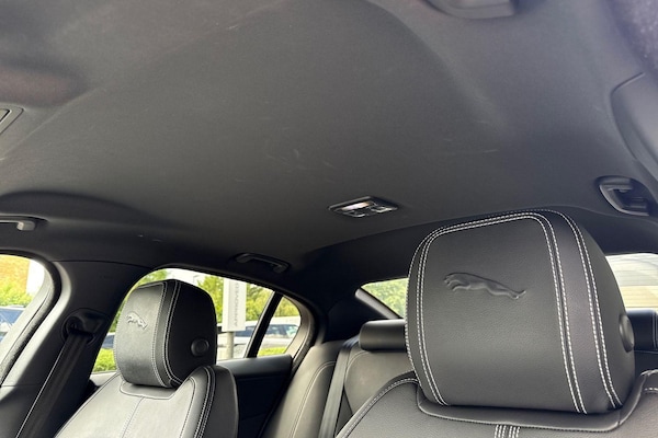 Used Jaguar XE 2021 for sale - 75401468: Photo 5