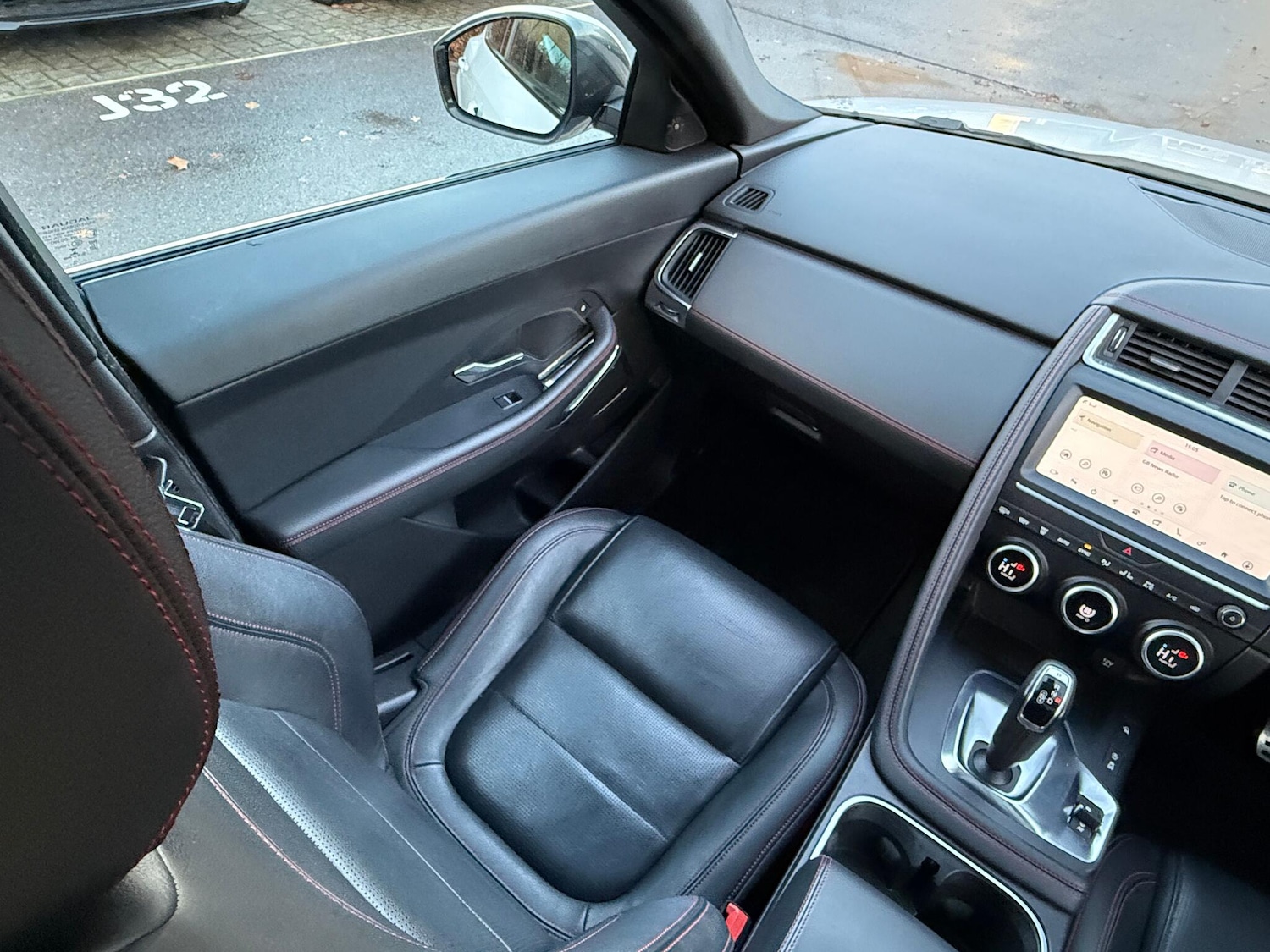 Used Jaguar E-Pace 2019 for sale - 76976060: Photo 23