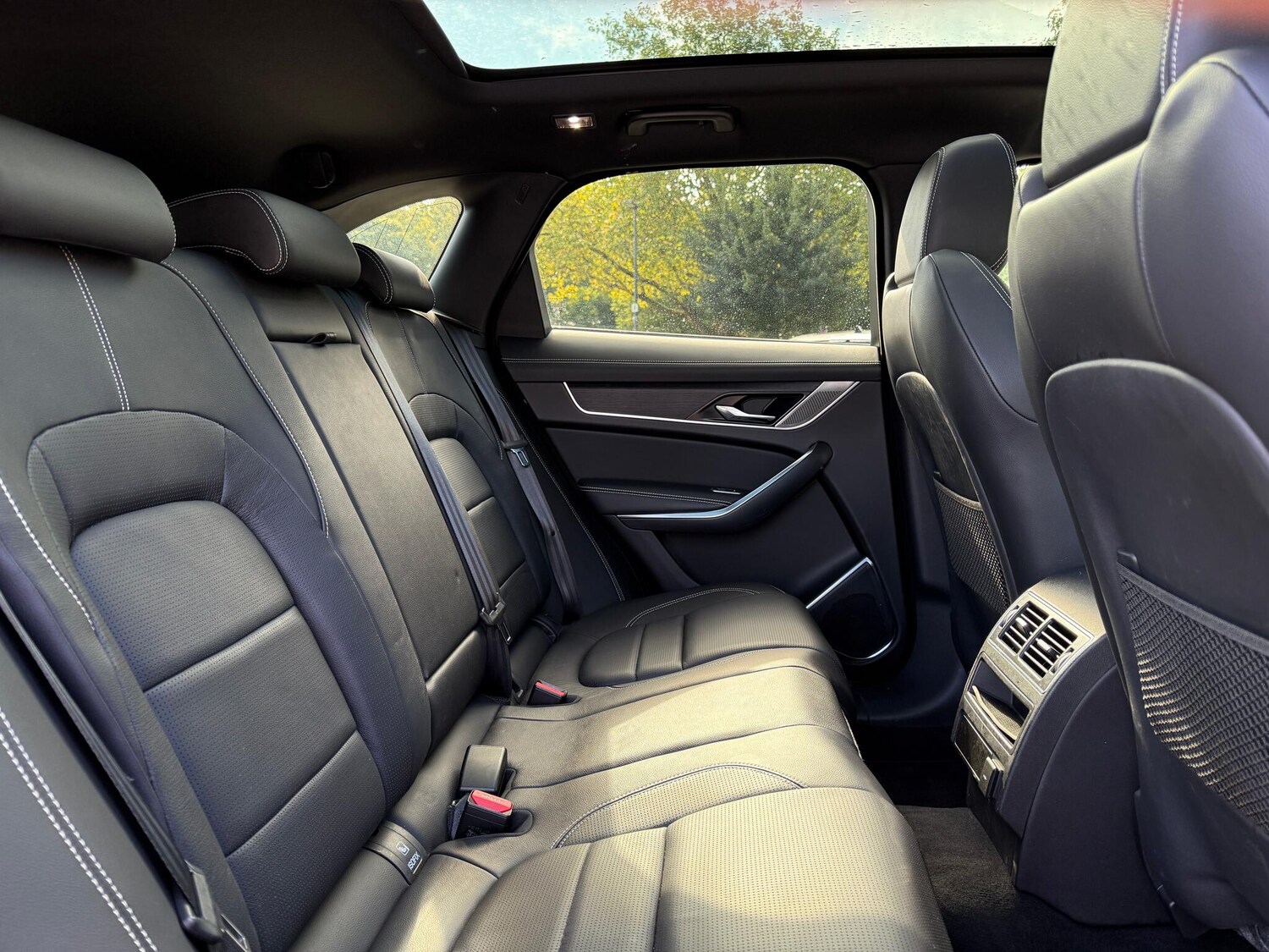 Used Jaguar F-Pace 2022 for sale - 76013674: Photo 32