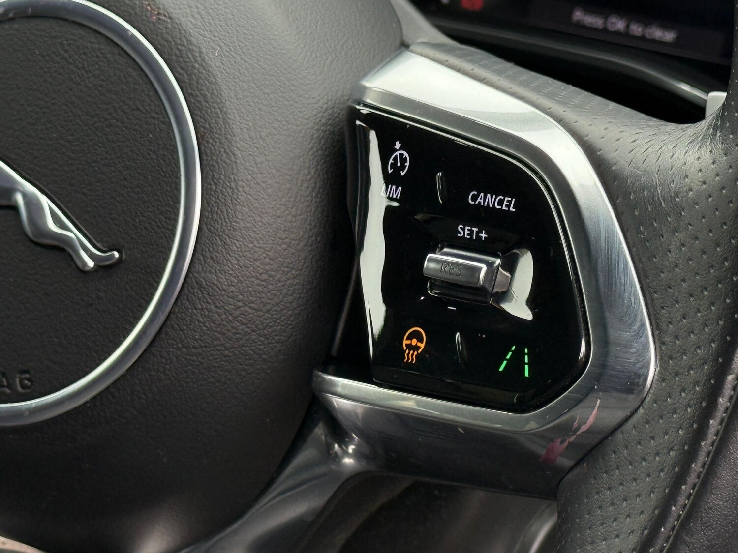 Used Jaguar F-Pace 2022 for sale - 76013674: Photo 43
