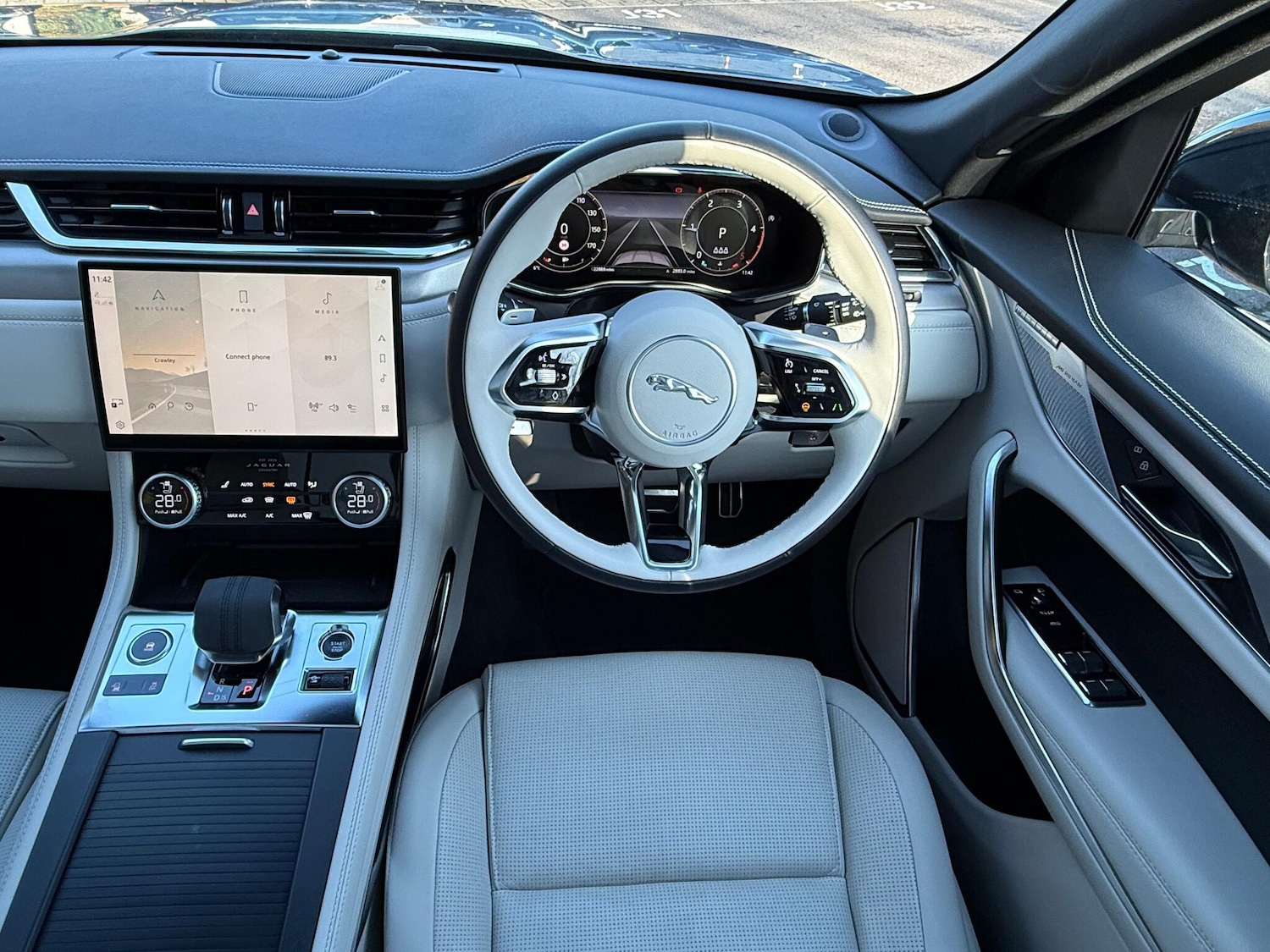 Used Jaguar F-Pace for sale - 76702147: Photo 24