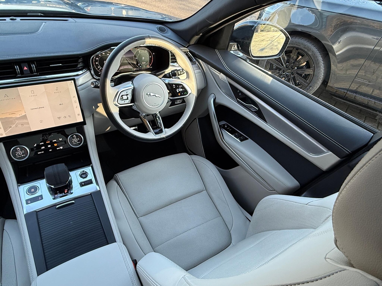 Used Jaguar F-Pace for sale - 76702147: Photo 25