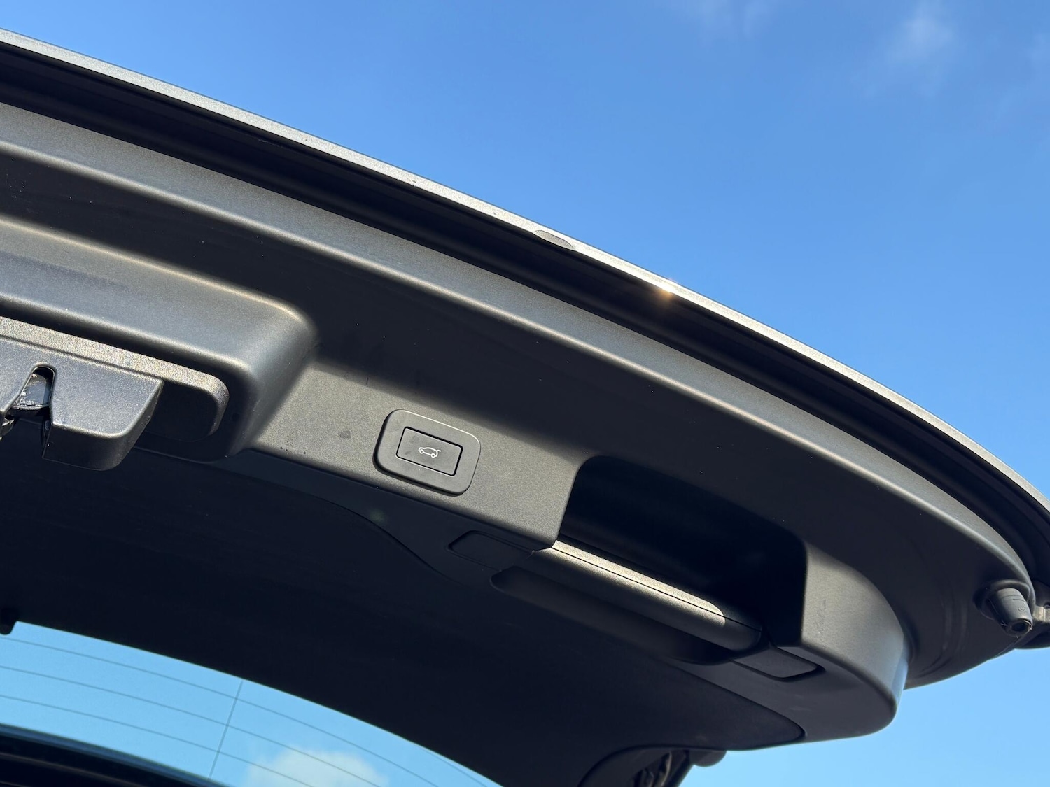 Used Jaguar F-Pace for sale - 76702147: Photo 27