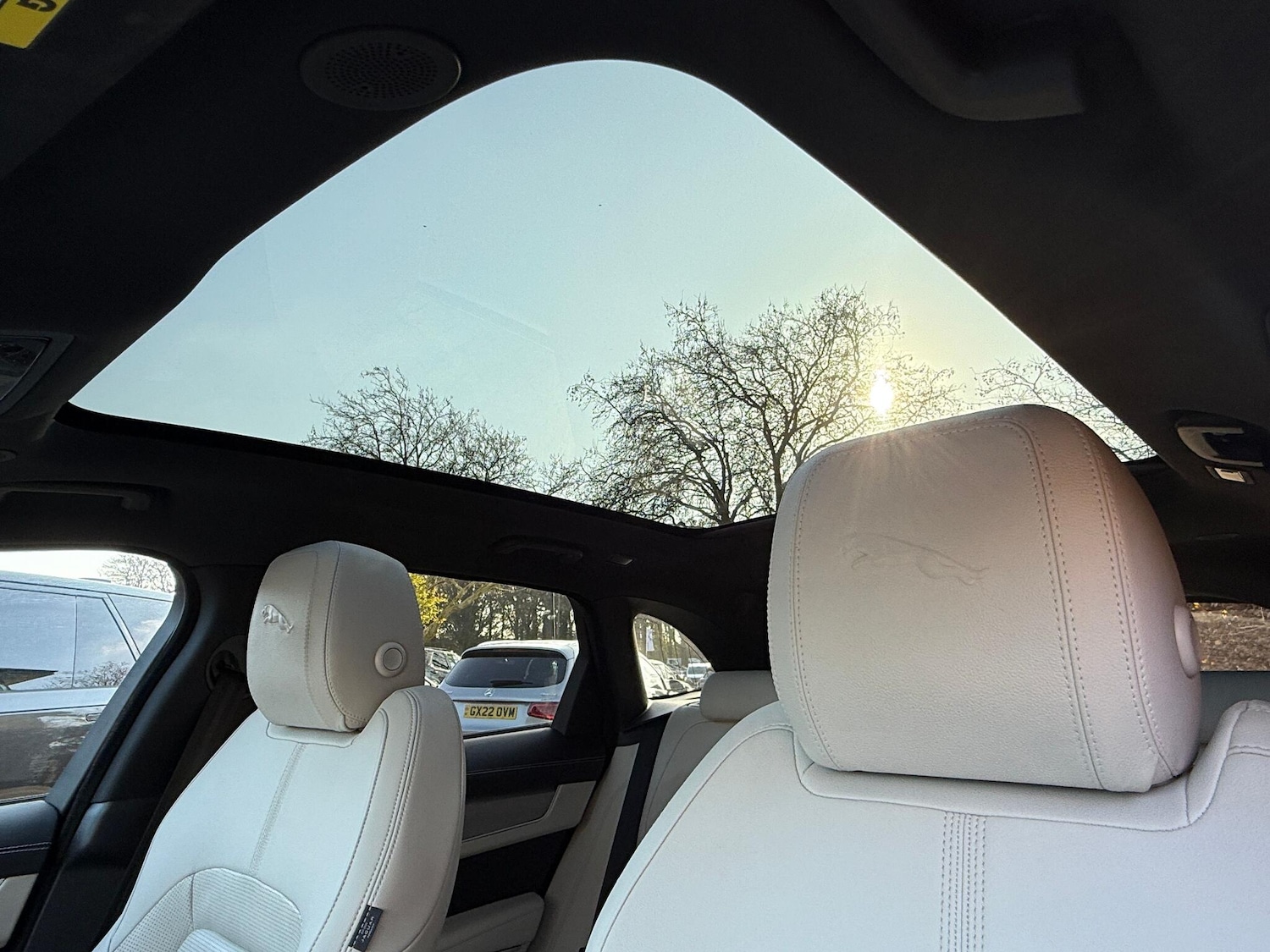 Used Jaguar F-Pace for sale - 76702147: Photo 4