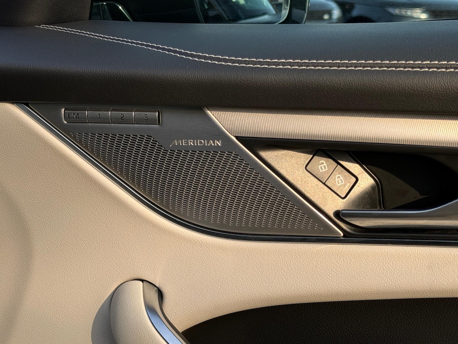 Used Jaguar F-Pace for sale - 76702147: Photo 47