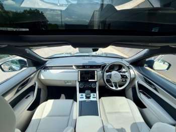 Used Jaguar F-Pace 2023 for sale - 75140236: Photo