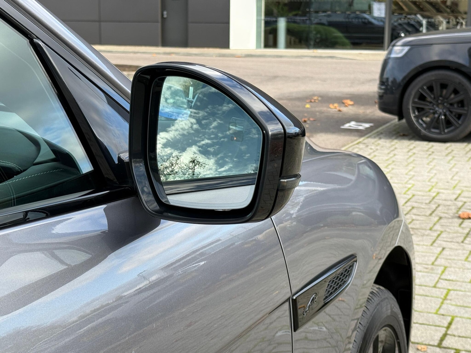 Used Jaguar F-Pace 2023 for sale - 77238451: Photo 11