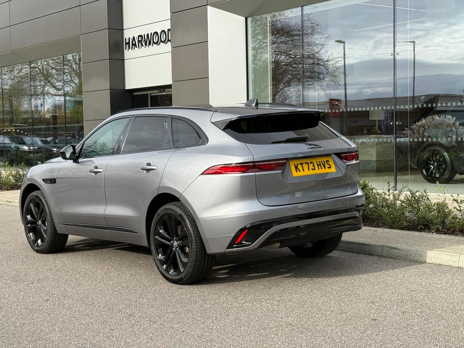 Used Jaguar F-Pace 2023 for sale - 77238451: Photo 17