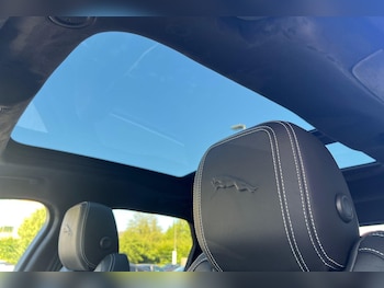 Used Jaguar F-Pace 2024 for sale - 75532401: Photo
