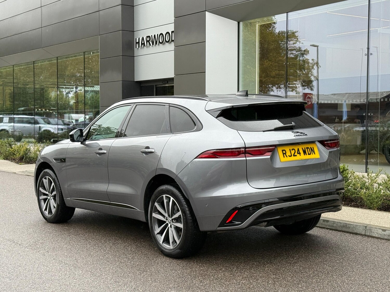 Used Jaguar F-Pace 2024 for sale - 76002558: Photo 17