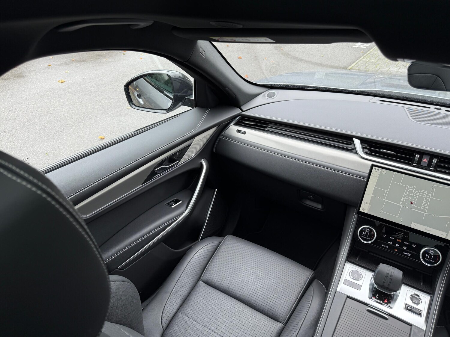 Used Jaguar F-Pace 2024 for sale - 76002558: Photo 24