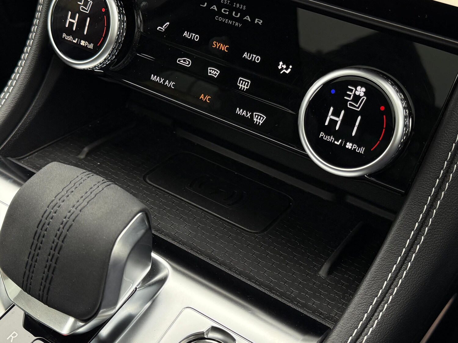Used Jaguar F-Pace 2024 for sale - 76002558: Photo 26