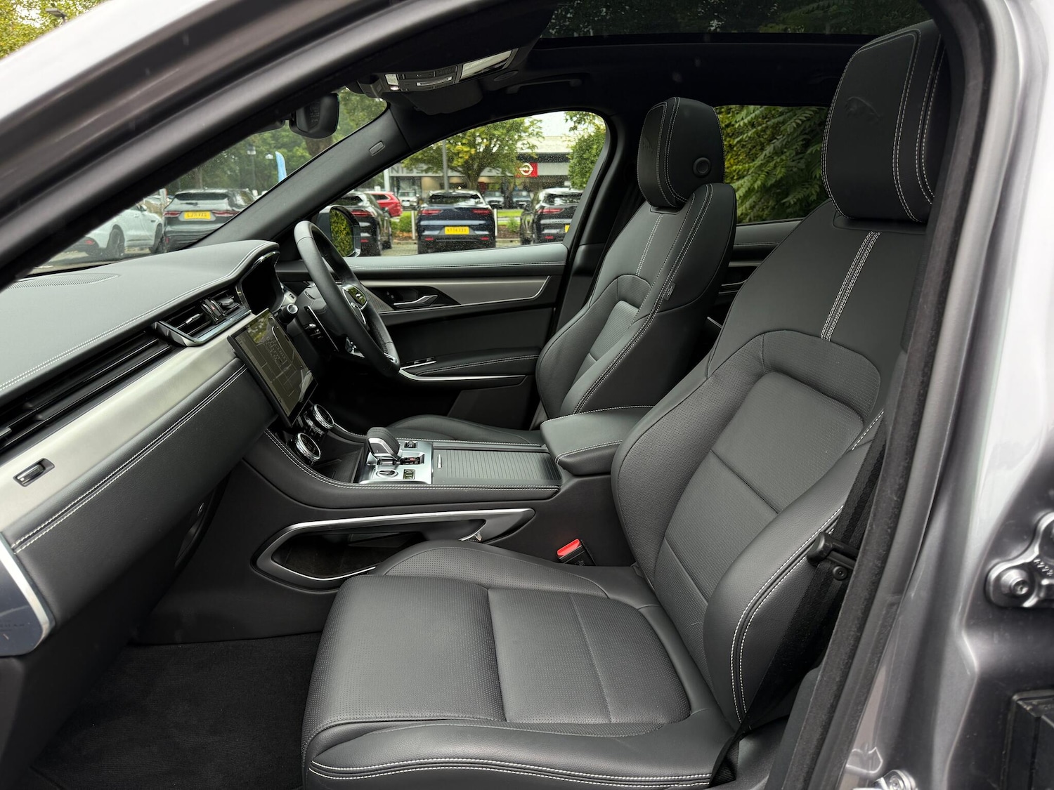 Used Jaguar F-Pace 2024 for sale - 76002558: Photo 49