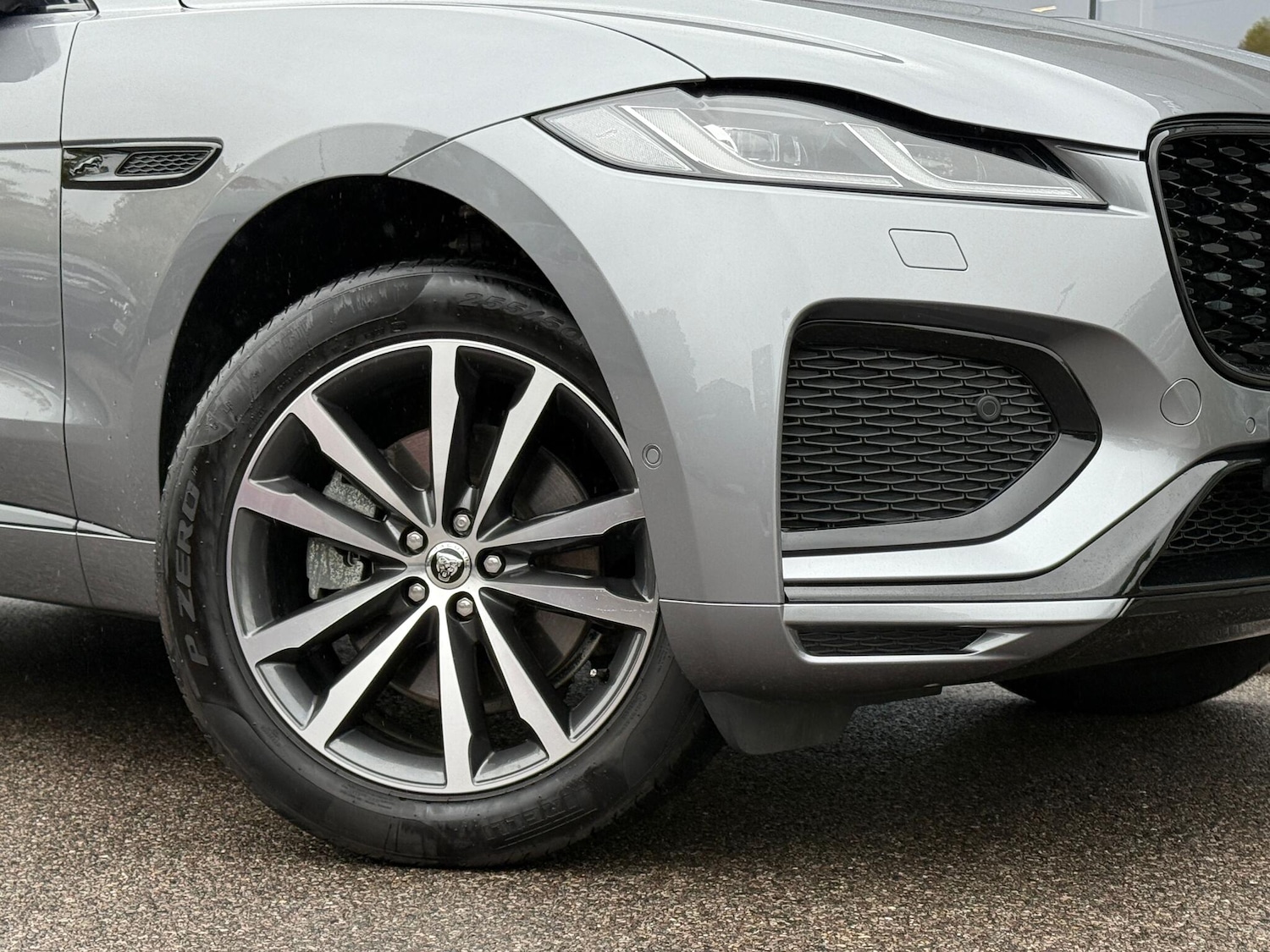 Used Jaguar F-Pace 2024 for sale - 76002558: Photo 9