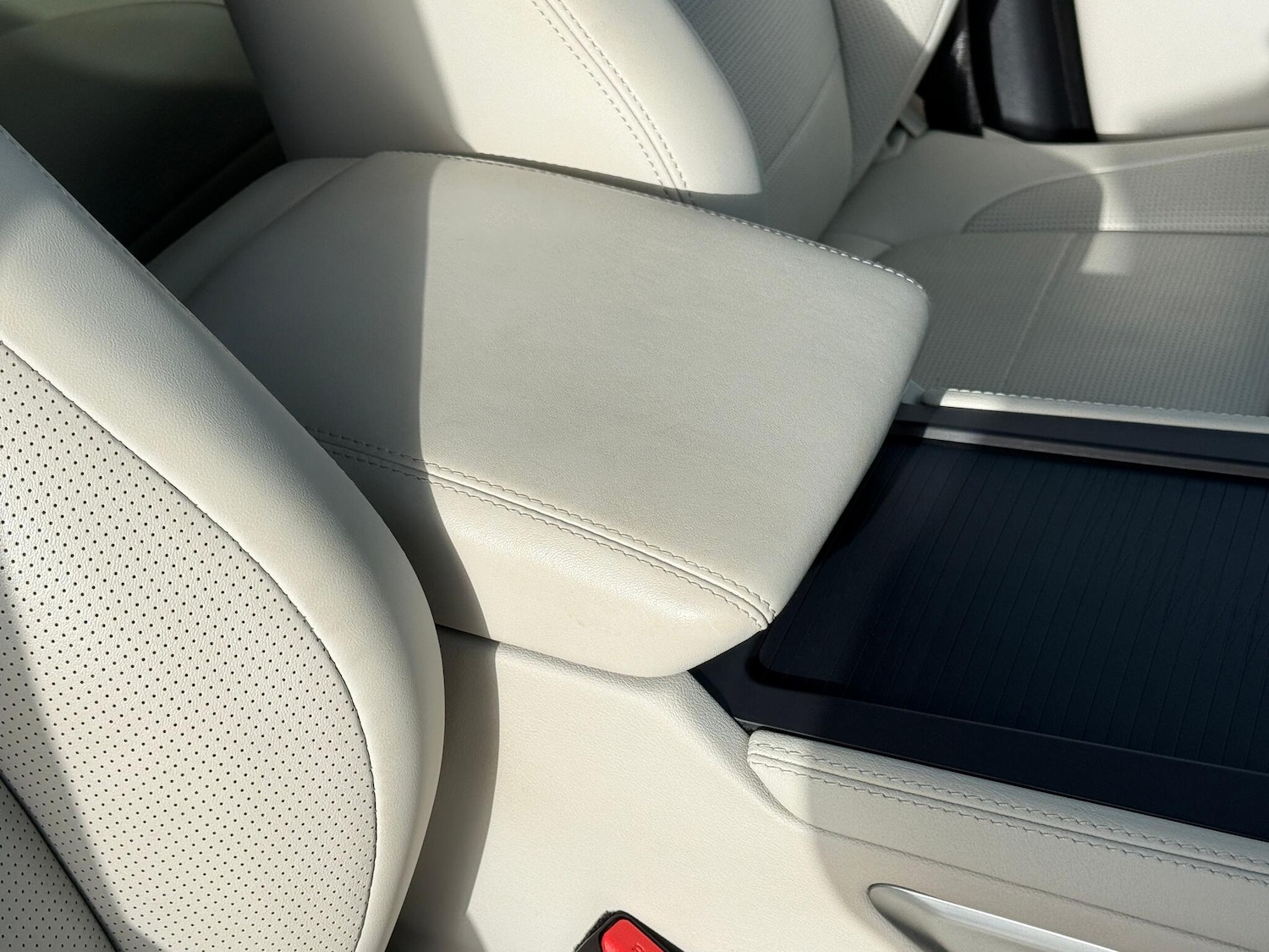 Used Jaguar F-Pace 2024 for sale - 77456123: Photo 35