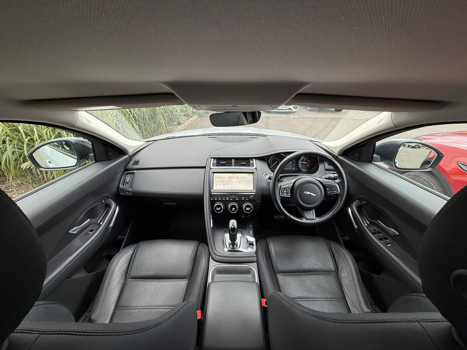 Used Jaguar E-Pace 2017 for sale - 76152250: Photo 3