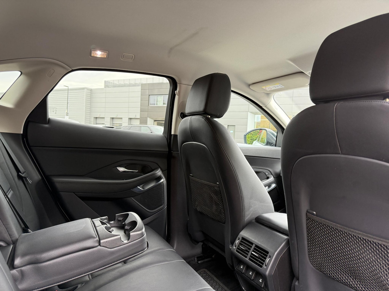 Used Jaguar E-Pace 2017 for sale - 76152250: Photo 30