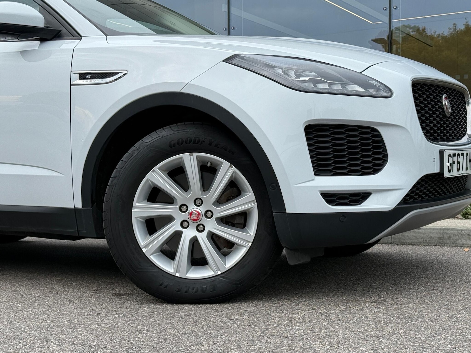 Used Jaguar E-Pace 2017 for sale - 76152250: Photo 8