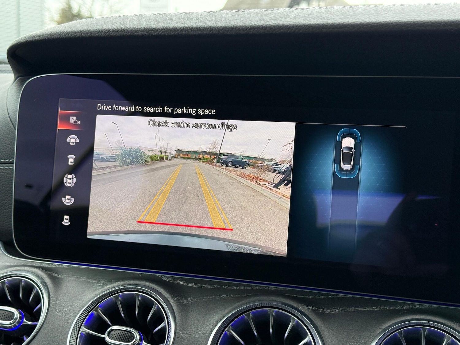 Used Mercedes-Benz E Class 2021 for sale - 76975538: Photo 11