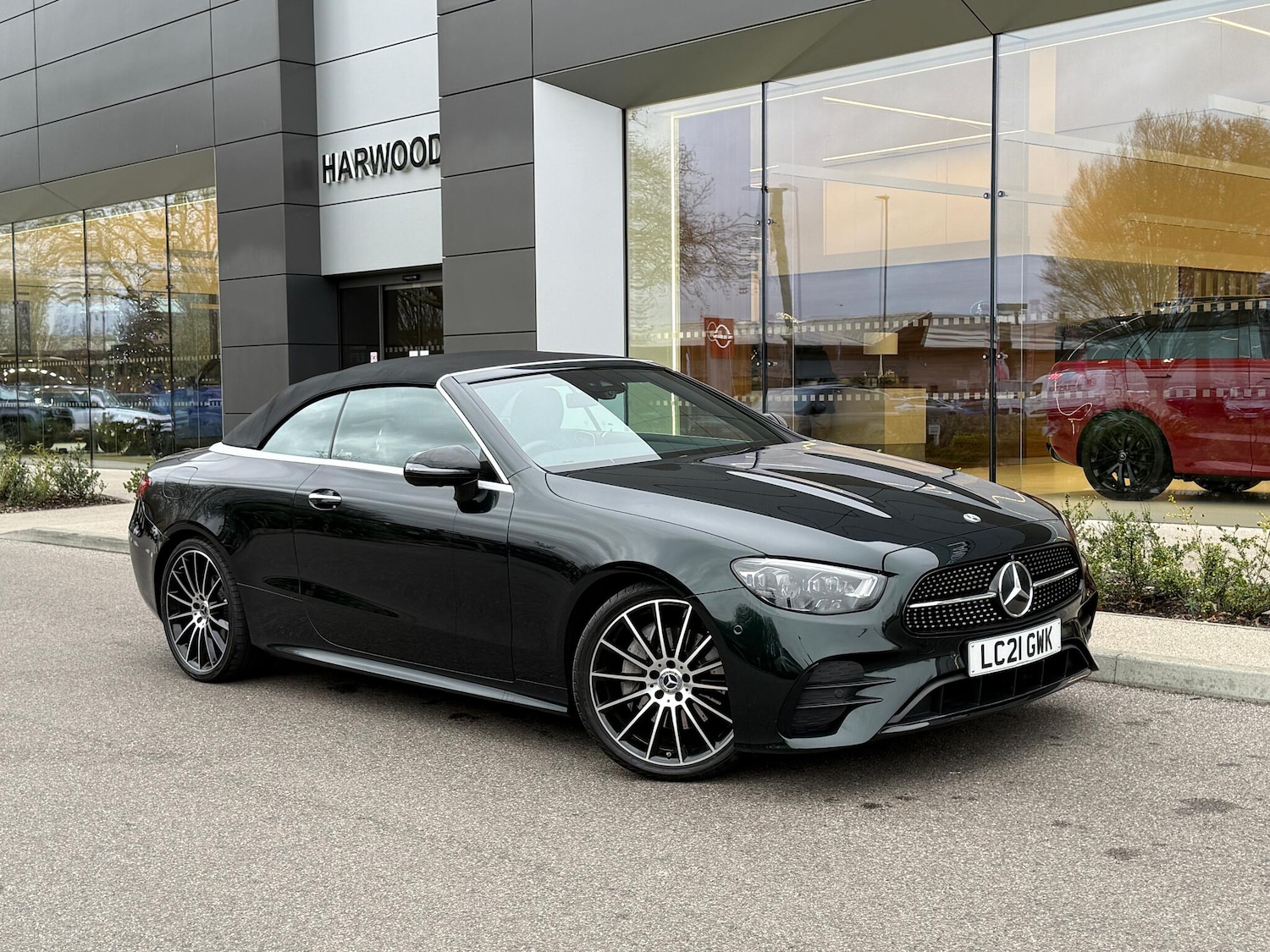 Used Mercedes-Benz E Class 2021 for sale - 76975538: Photo 2