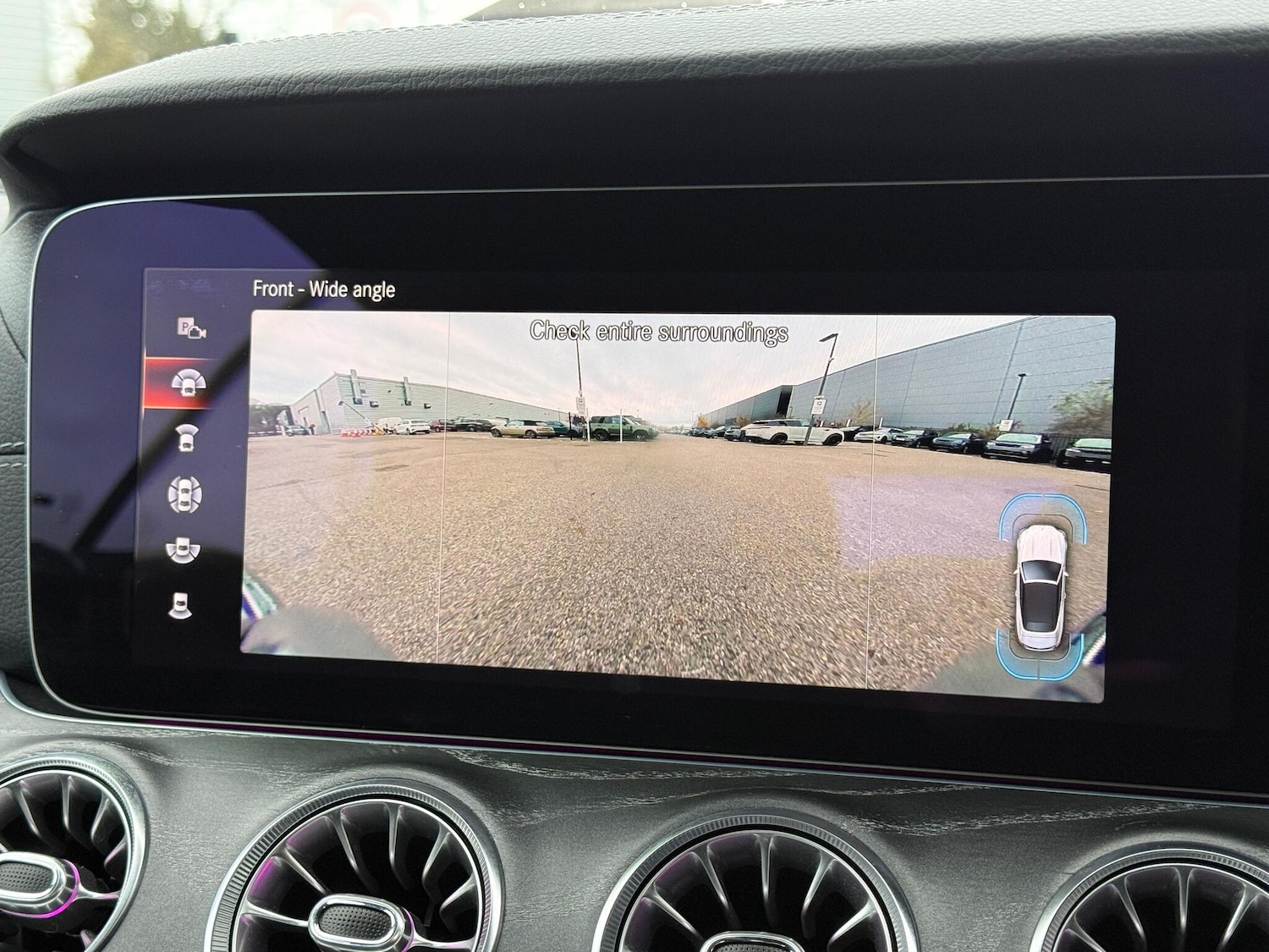 Used Mercedes-Benz E Class 2021 for sale - 76975538: Photo 9