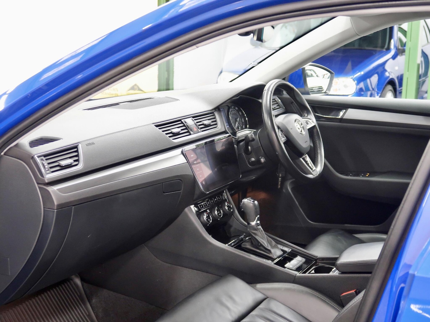 Used Skoda Superb 2018 for sale - 78073170: Photo 16