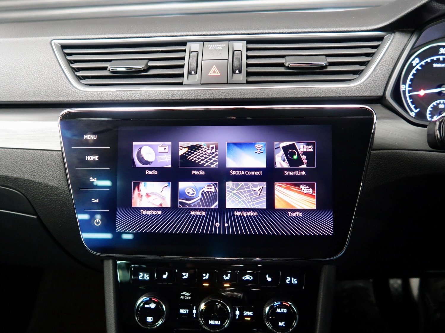 Used Skoda Superb 2018 for sale - 78073170: Photo 38