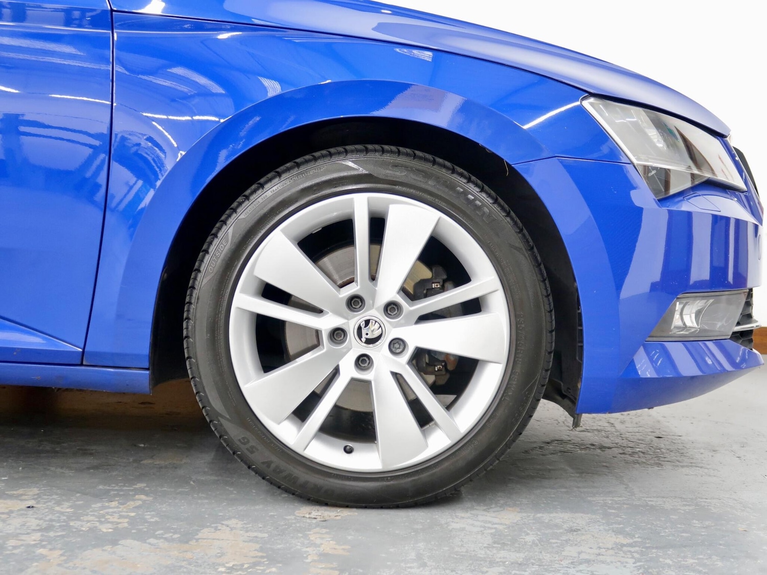 Used Skoda Superb 2018 for sale - 78073170: Photo 48