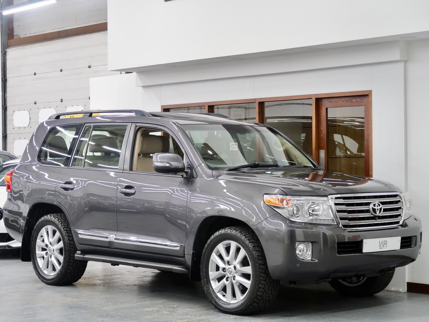 Used Toyota Land Cruiser 2013 for sale - 76743385: Photo 1