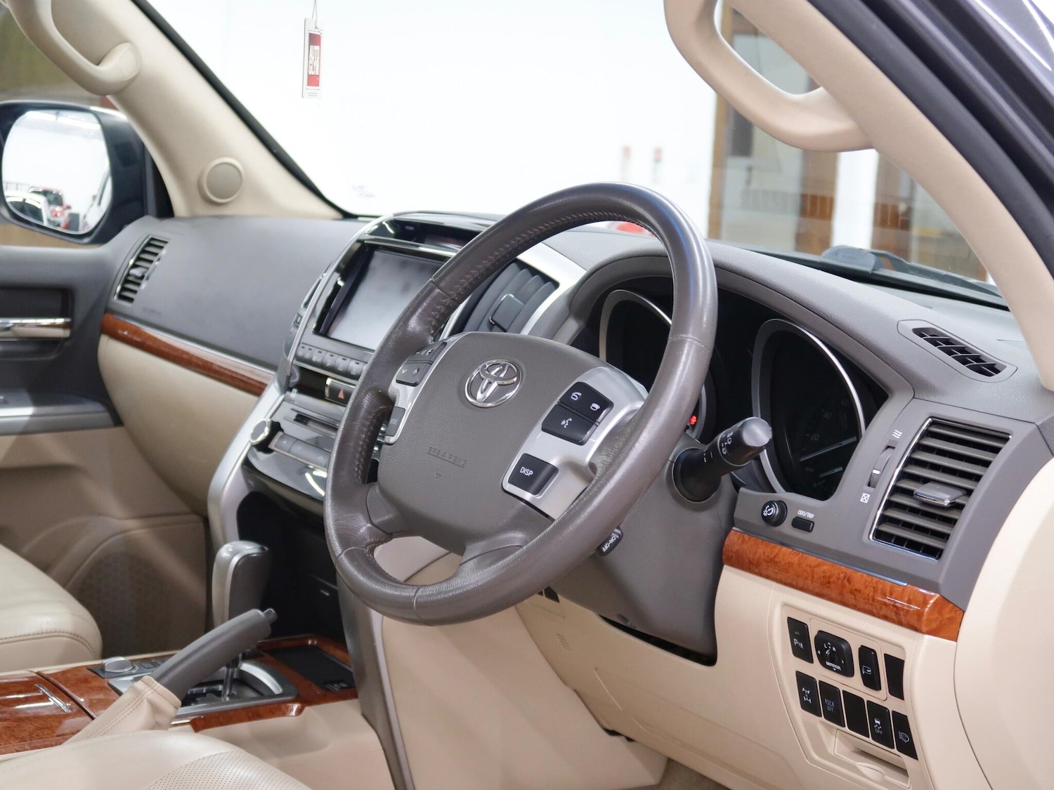 Used Toyota Land Cruiser 2013 for sale - 76743385: Photo 21